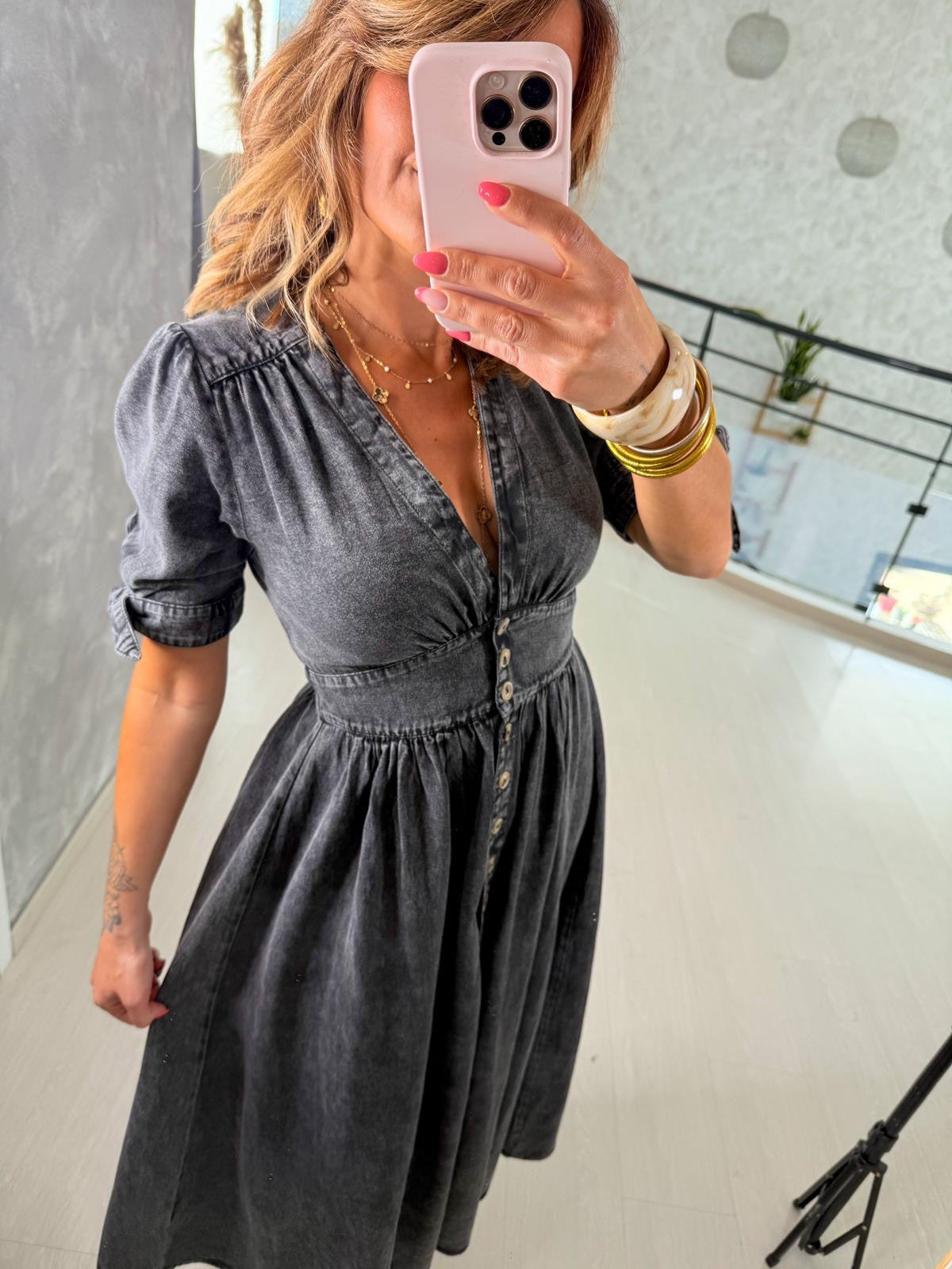 Robe Noir Lily
