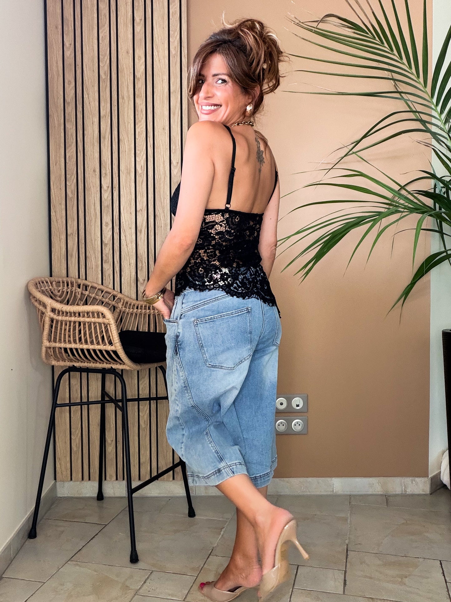 Top Midnight Lace